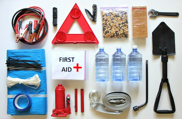 What Should You Have in Your Car or Truck’s Emergency Kit?