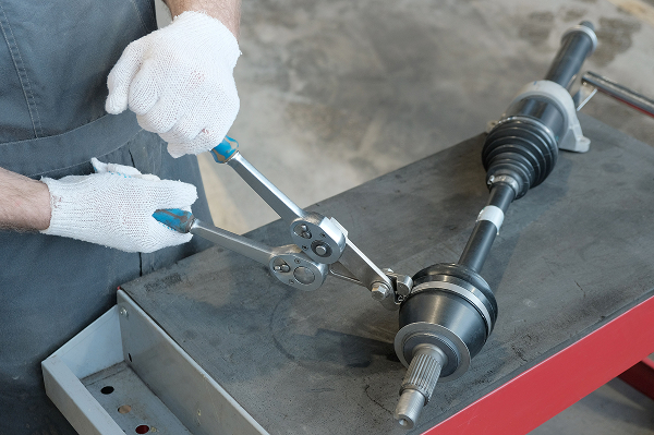 Driveshaft and CV Axle in Wilmington, NC | The Car Guys